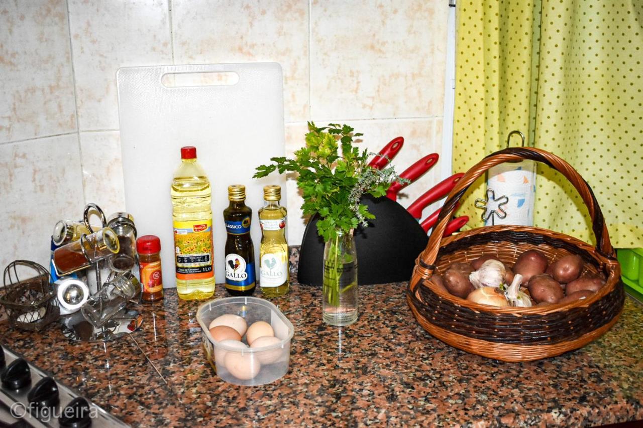 Terra Cha Cottage,Feel Home, São Vicente エクステリア 写真