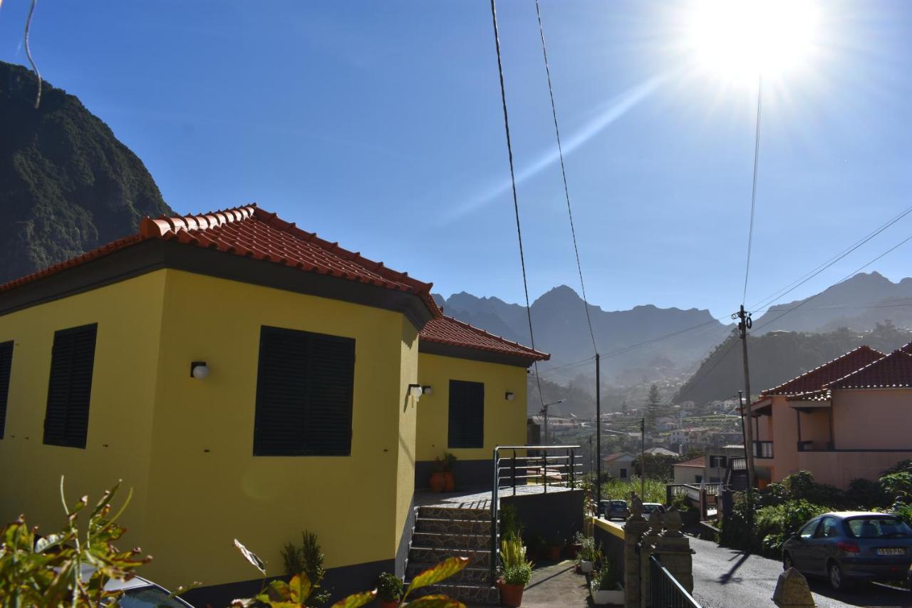 Terra Cha Cottage,Feel Home, São Vicente エクステリア 写真