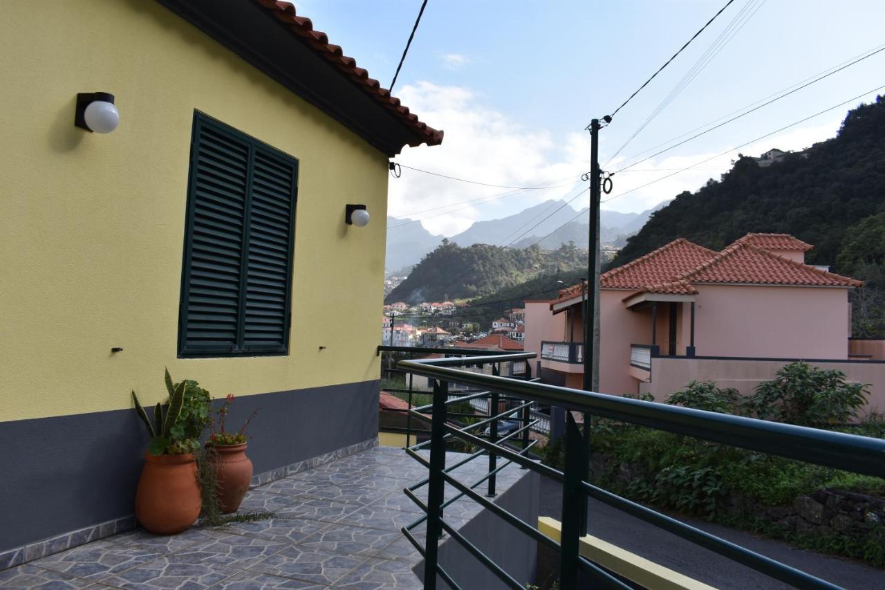 Terra Cha Cottage,Feel Home, São Vicente エクステリア 写真