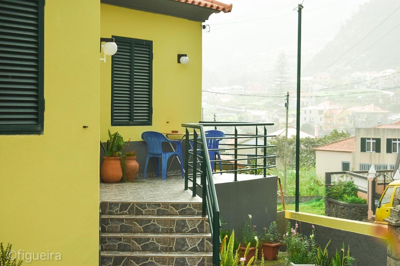 Terra Cha Cottage,Feel Home, São Vicente エクステリア 写真