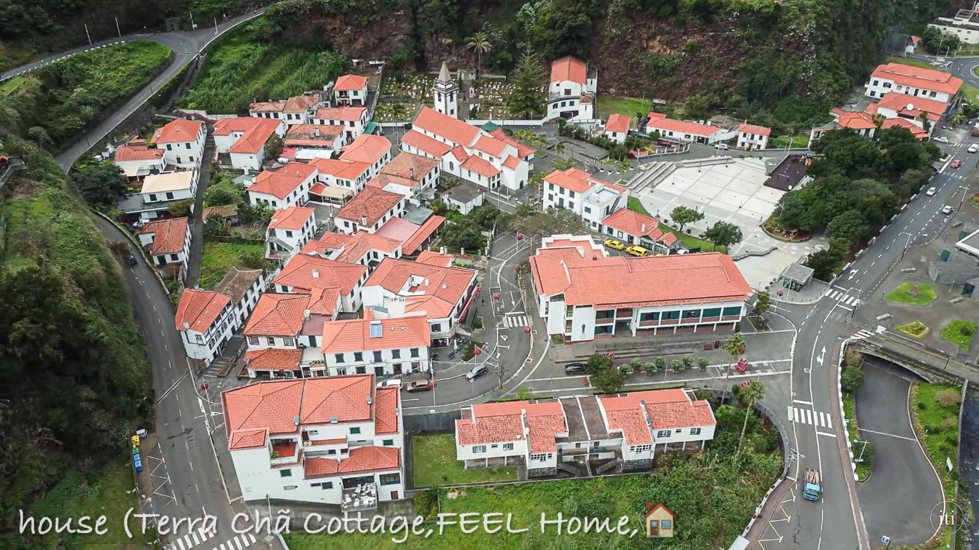 Terra Cha Cottage,Feel Home, São Vicente エクステリア 写真