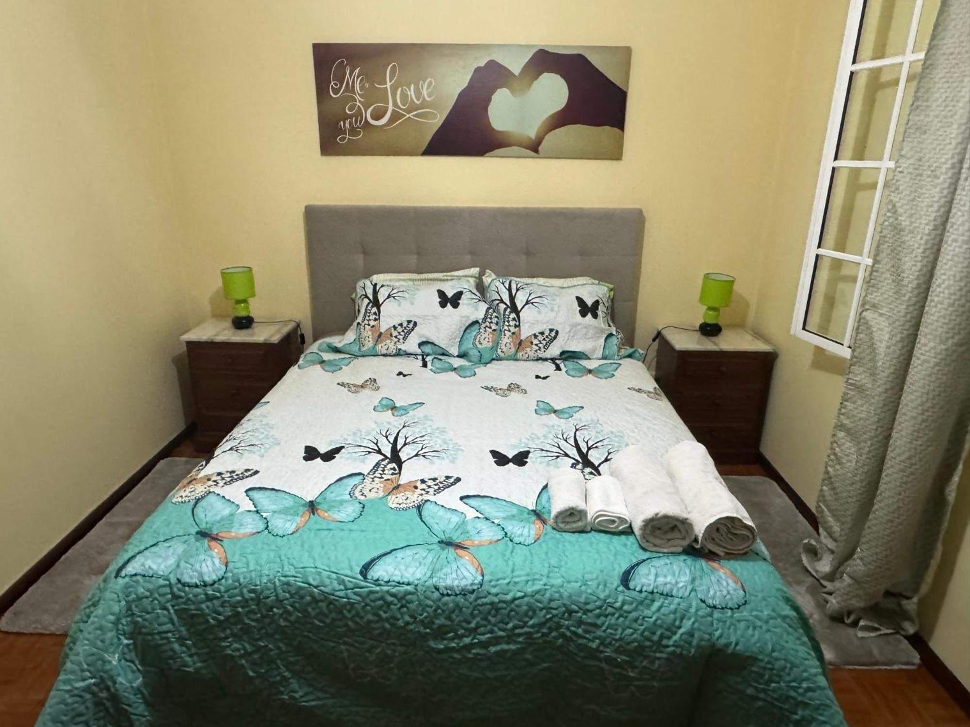 Terra Cha Cottage,Feel Home, São Vicente エクステリア 写真